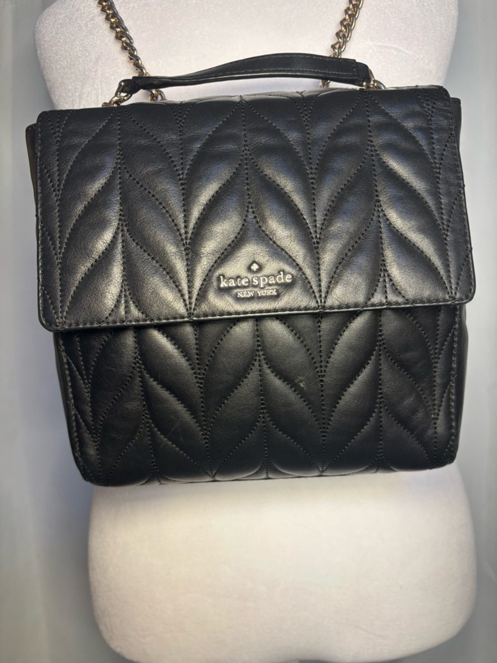 Kate Spade Black Quilted Convertible Backpack Crossbody Gold Chain - Picture 4 of 9